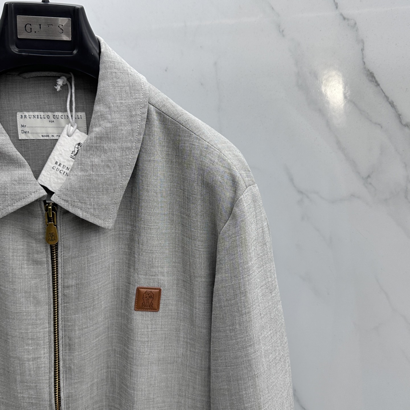 🆕Loro Piana 1916早春轻奢棉麻系列，最新时尚翻领夹克外套.简约不单一，处处细节显工艺足够的