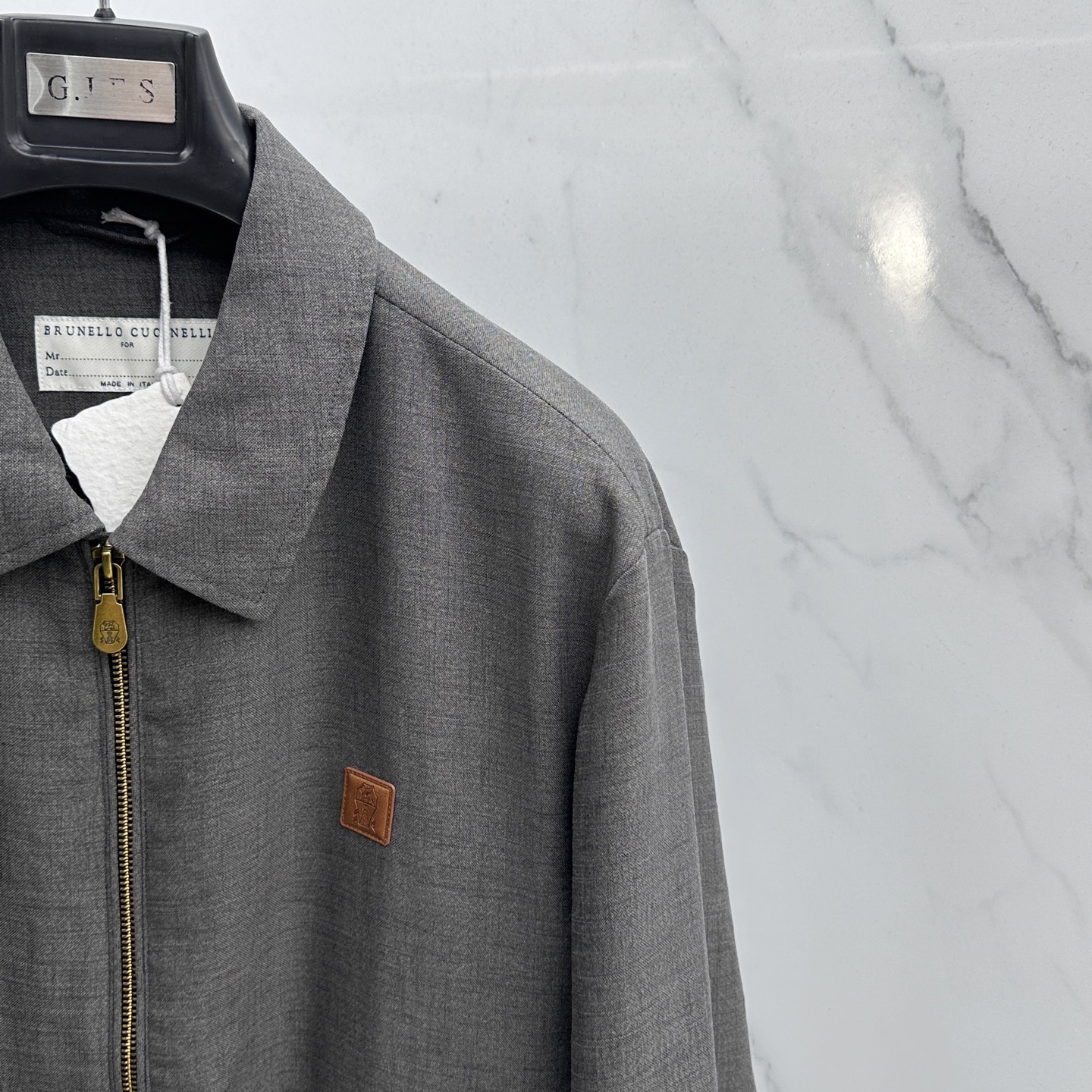 🆕Loro Piana 1916早春轻奢棉麻系列，最新时尚翻领夹克外套.简约不单一，处处细节显工艺足够的