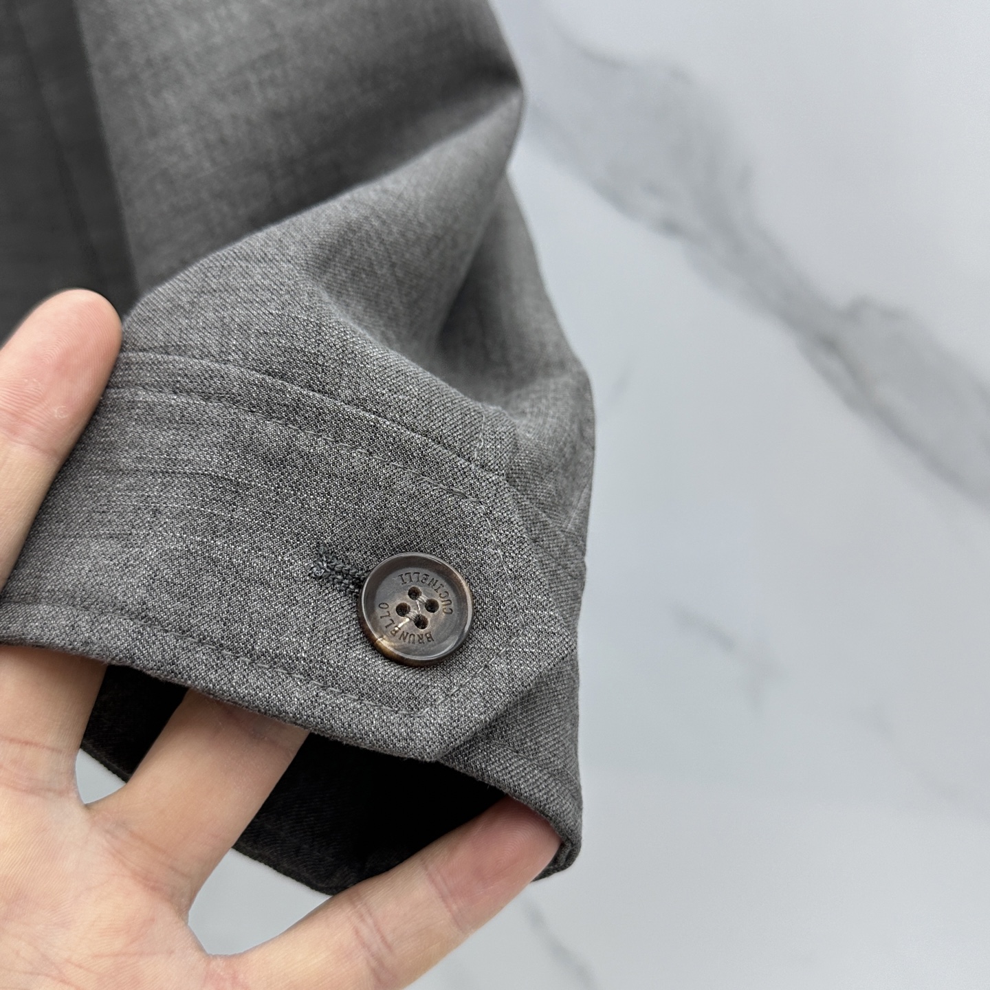 🆕Loro Piana 1916早春轻奢棉麻系列，最新时尚翻领夹克外套.简约不单一，处处细节显工艺足够的