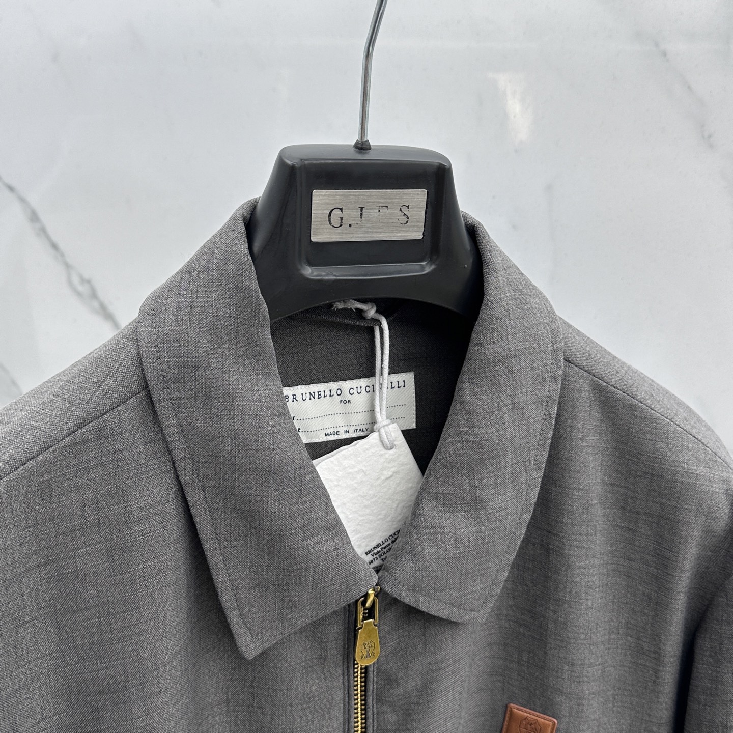 🆕Loro Piana 1916早春轻奢棉麻系列，最新时尚翻领夹克外套.简约不单一，处处细节显工艺足够的