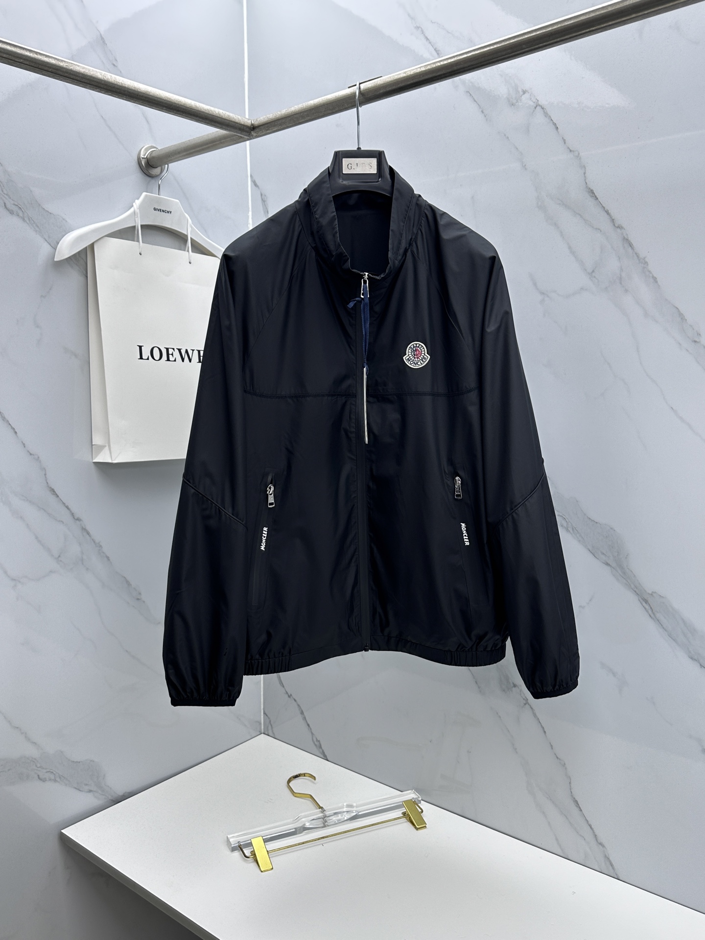 🆕Moncler蒙口 2026早春休闲系列，最新时尚立领夹克外套.处处细节显工艺足够的高级 结构性剪裁的