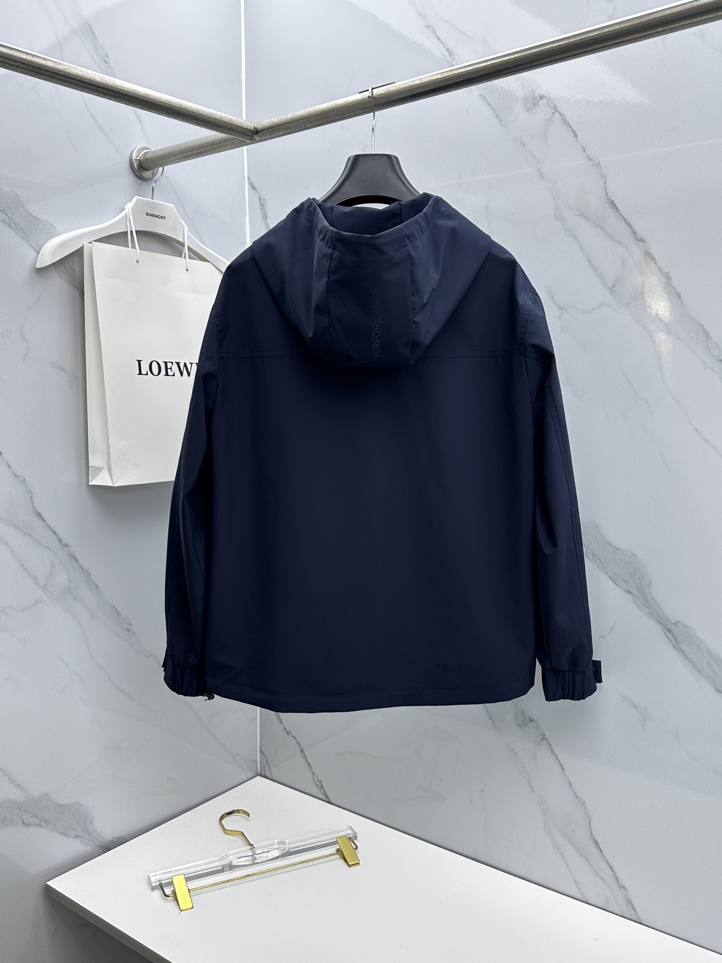 🆕Moncler蒙口 2026早春休闲系列，最新时尚连帽夹克外套.处处细节显工艺足够的高级 结构性剪裁的