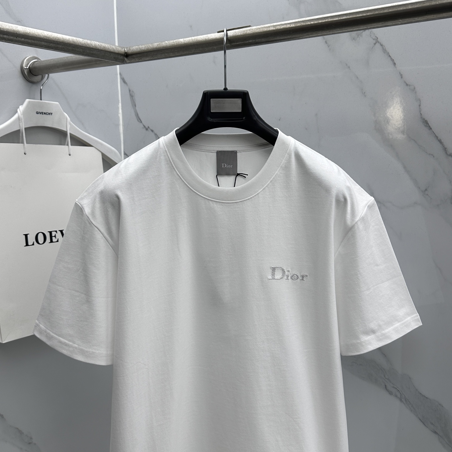 🆕Dior迪奥 微阔 新款首发专柜最新款短袖圆领T恤 高端订制 胸前品牌logo重工艺设计 高端长绒棉面