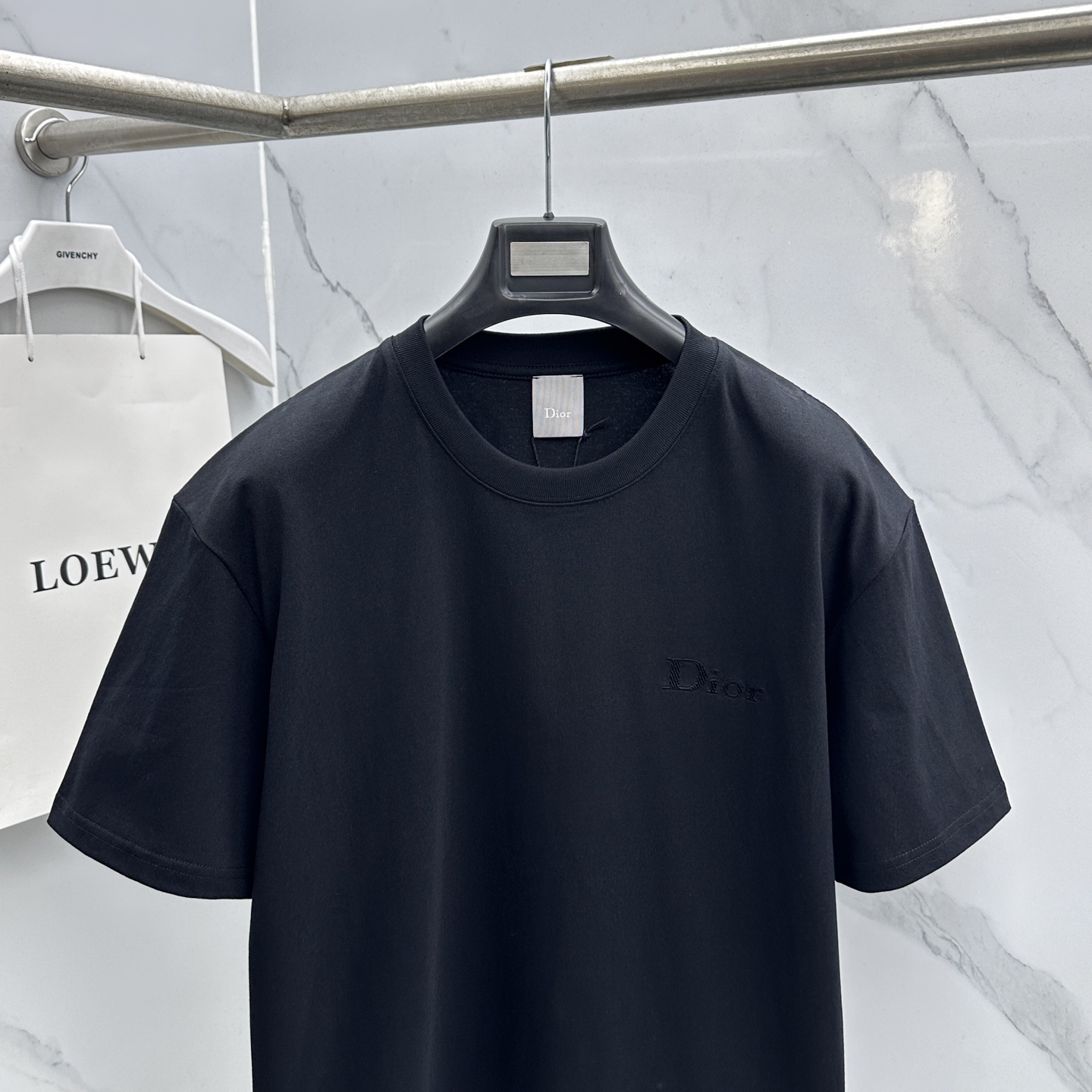 🆕Dior迪奥 微阔 新款首发专柜最新款短袖圆领T恤 高端订制 胸前品牌logo重工艺设计 高端长绒棉面