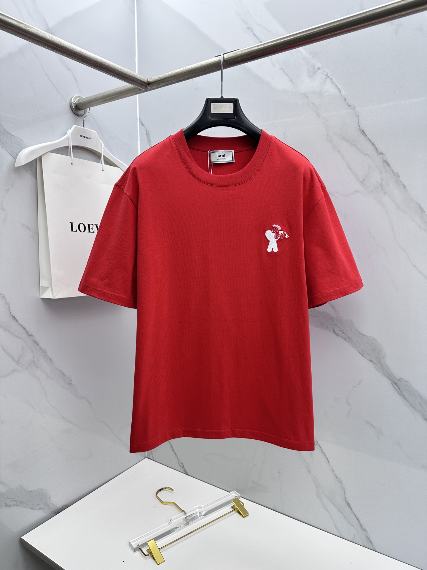 🆕AMI 微阔 新款首发专柜最新款短袖圆领T恤 高端订制 胸前品牌logo重工艺设计 高端长绒棉面料.手