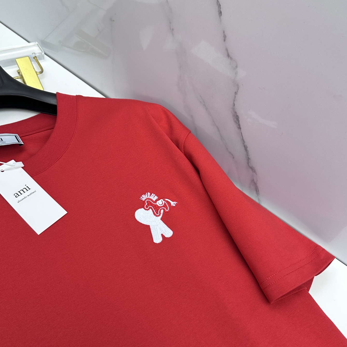 🆕AMI 微阔 新款首发专柜最新款短袖圆领T恤 高端订制 胸前品牌logo重工艺设计 高端长绒棉面料.手