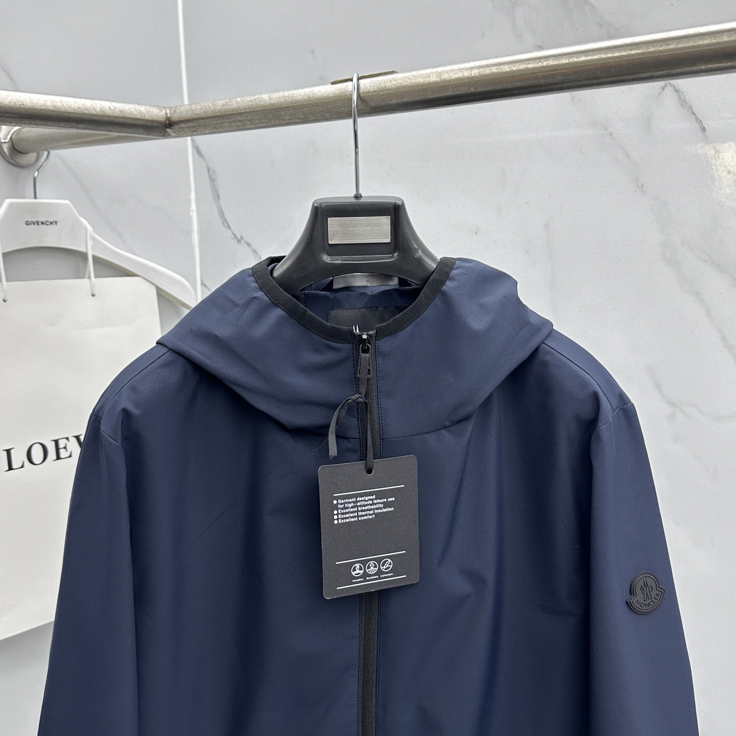 🆕Moncler蒙口 2026早春休闲系列，最新时尚连帽夹克外套.处处细节显工艺足够的高级 结构性剪裁的