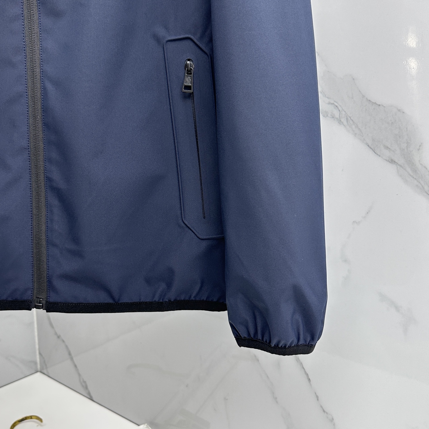 🆕Moncler蒙口 2026早春休闲系列，最新时尚连帽夹克外套.处处细节显工艺足够的高级 结构性剪裁的