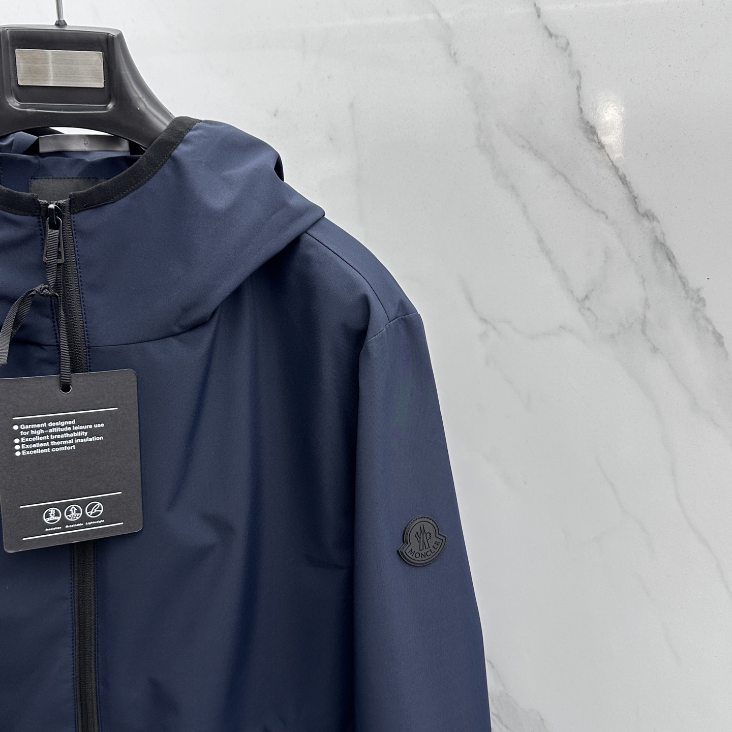 🆕Moncler蒙口 2026早春休闲系列，最新时尚连帽夹克外套.处处细节显工艺足够的高级 结构性剪裁的