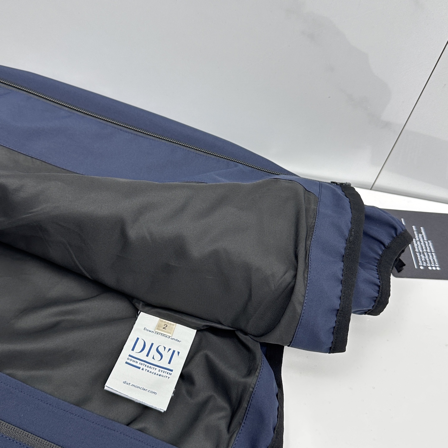 🆕Moncler蒙口 2026早春休闲系列，最新时尚连帽夹克外套.处处细节显工艺足够的高级 结构性剪裁的