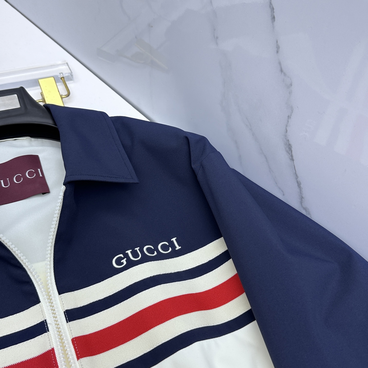 🆕Gucci古驰 2026早春休闲系列，最新时尚翻领夹克外套.拼接撞色条纹，logo刺绣，处处细节显工艺