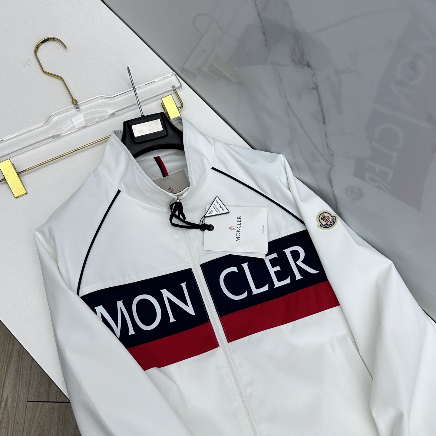 🆕Moncler蒙口 2026早春休闲系列，最新时尚立领夹克外套.处处细节显工艺足够的高级 结构性剪裁的