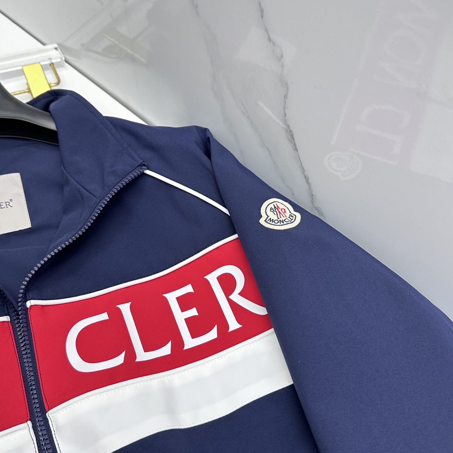 🆕Moncler蒙口 2026早春休闲系列，最新时尚立领夹克外套.处处细节显工艺足够的高级 结构性剪裁的