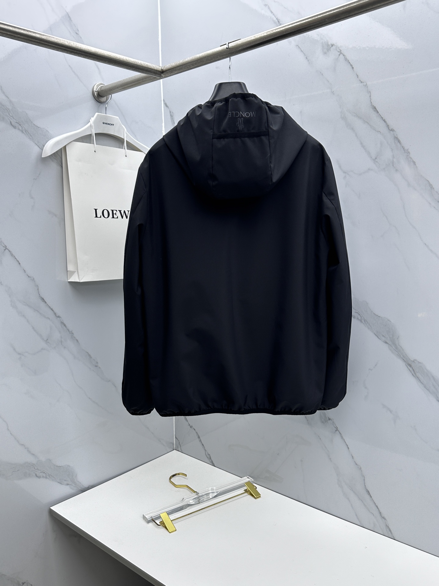 🆕Moncler蒙口 2026早春休闲系列，最新时尚连帽夹克外套.处处细节显工艺足够的高级 结构性剪裁的