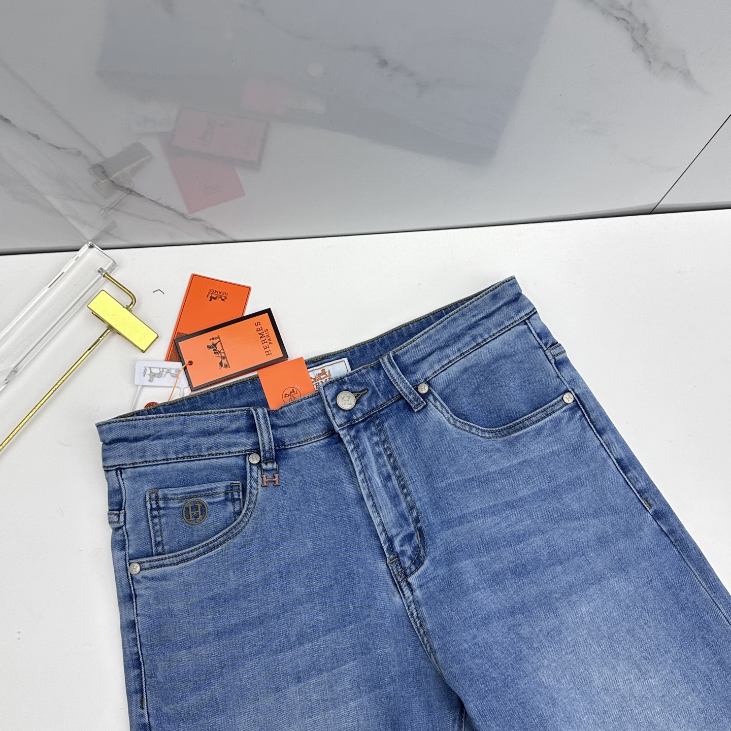 🆕Hermes爱马仕 🔥高端定制、26早春新款薄款牛仔裤 柜台同步发售 原版定制复刻 客供五金辅料 原单