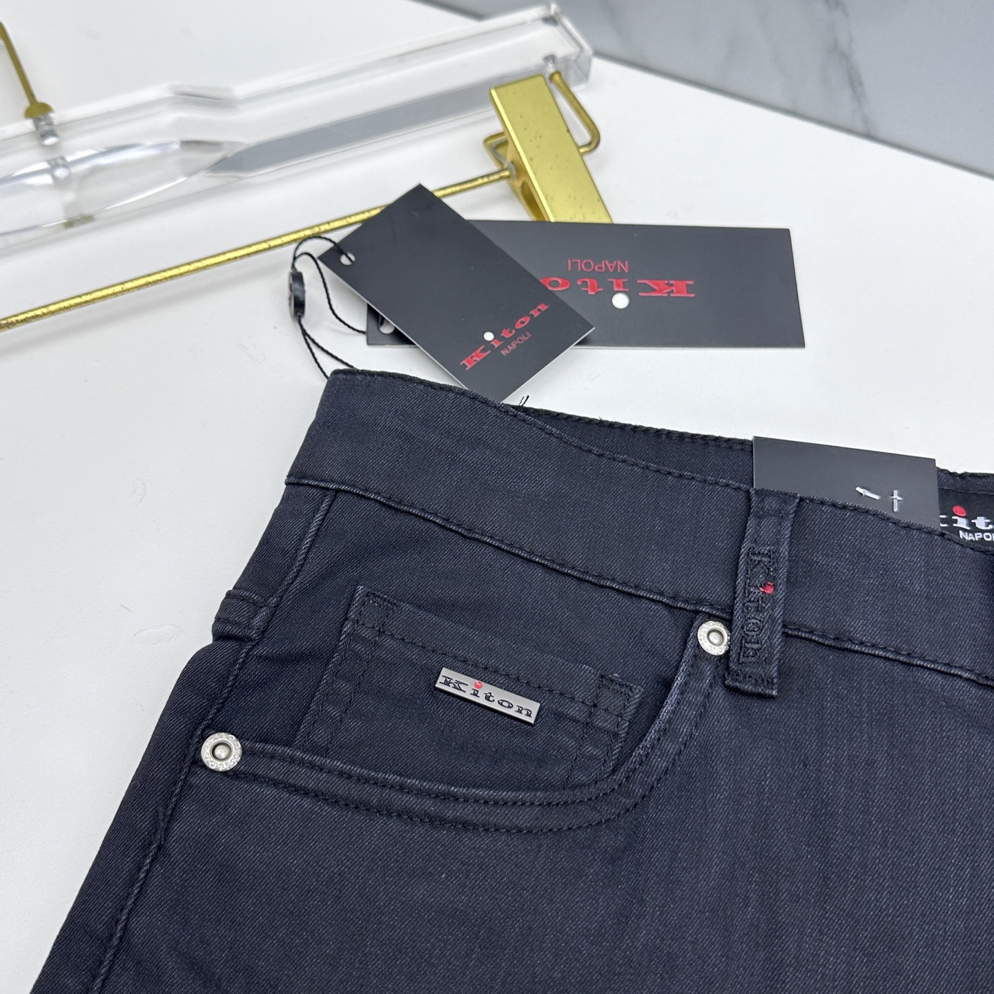 🆕Kiton 🔥高端定制、26早春新款薄款牛仔裤 柜台同步发售 原版定制复刻 客供五金辅料 原单品质 进