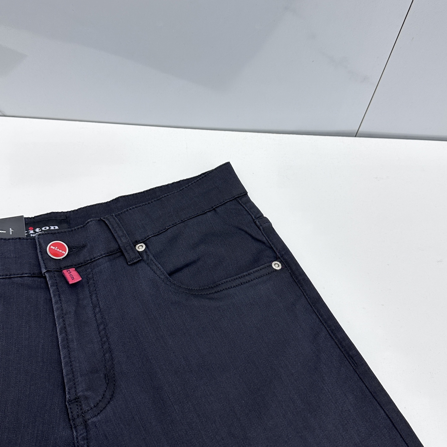 🆕Kiton 🔥高端定制、26早春新款薄款牛仔裤 柜台同步发售 原版定制复刻 客供五金辅料 原单品质 进