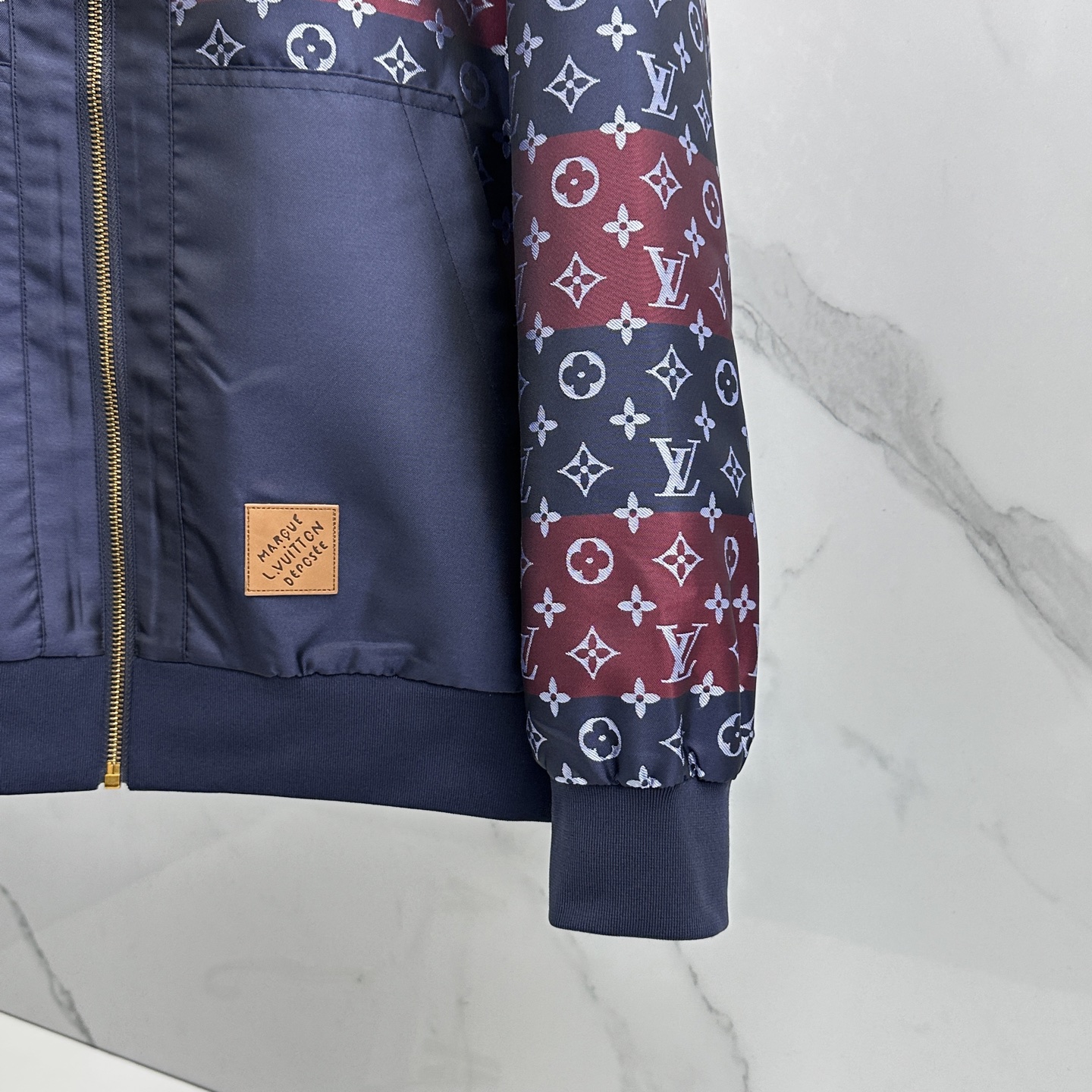 🆕LouisVuitton·路易威登 2026早春休闲系列，最新时尚连帽夹克外套.满印提花，处处细节显工