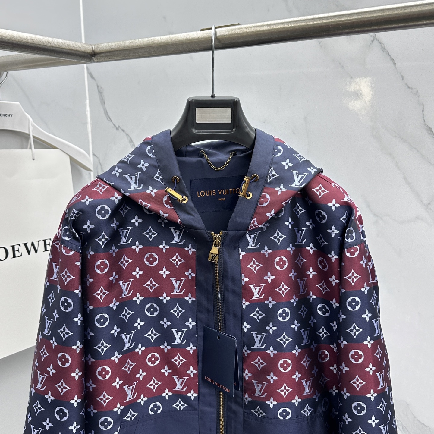 🆕LouisVuitton·路易威登 2026早春休闲系列，最新时尚连帽夹克外套.满印提花，处处细节显工