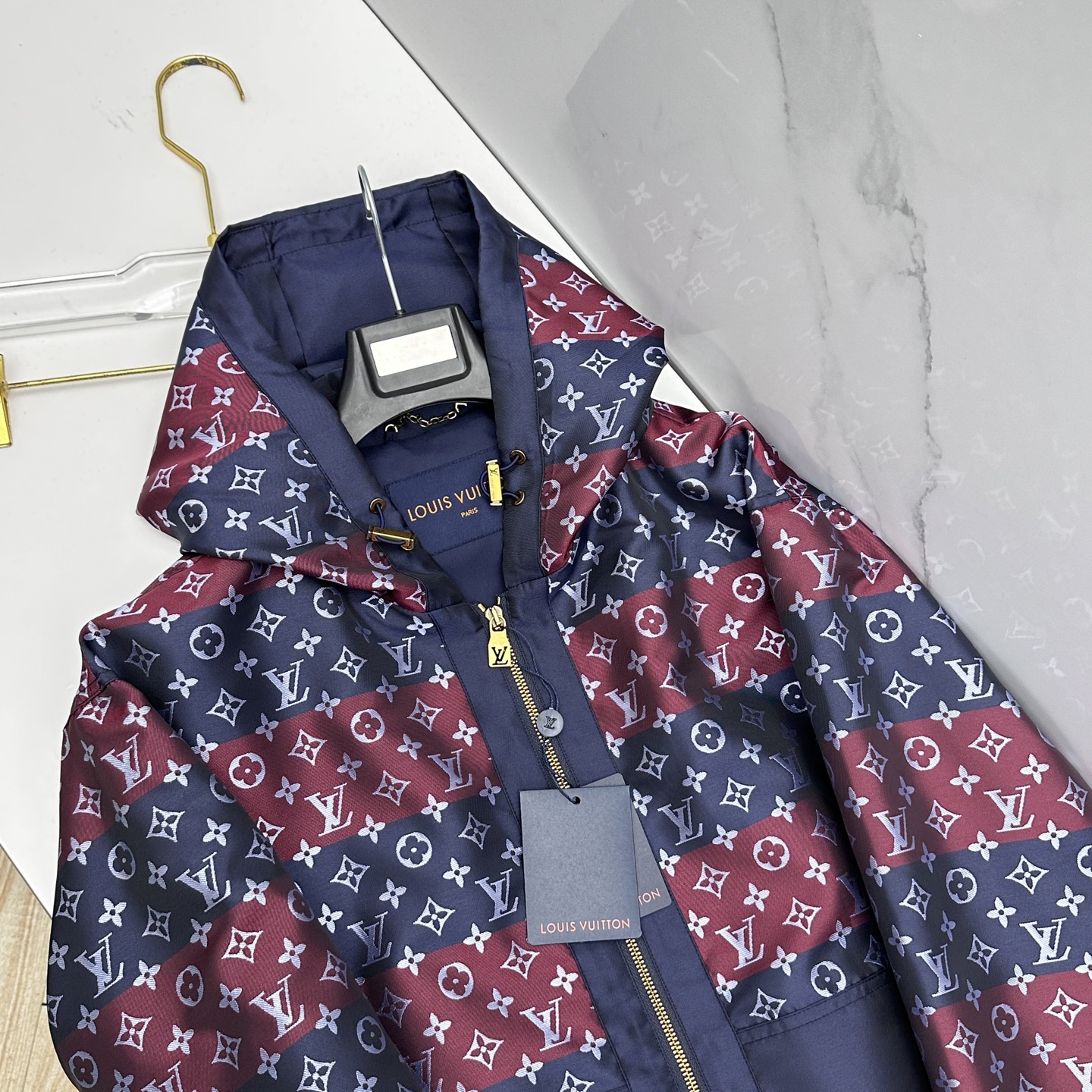 🆕LouisVuitton·路易威登 2026早春休闲系列，最新时尚连帽夹克外套.满印提花，处处细节显工