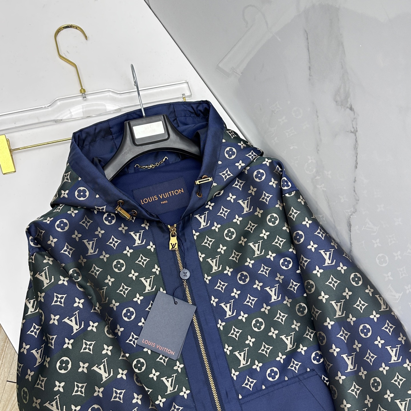 🆕LouisVuitton·路易威登 2026早春休闲系列，最新时尚连帽夹克外套.满印提花，处处细节显工