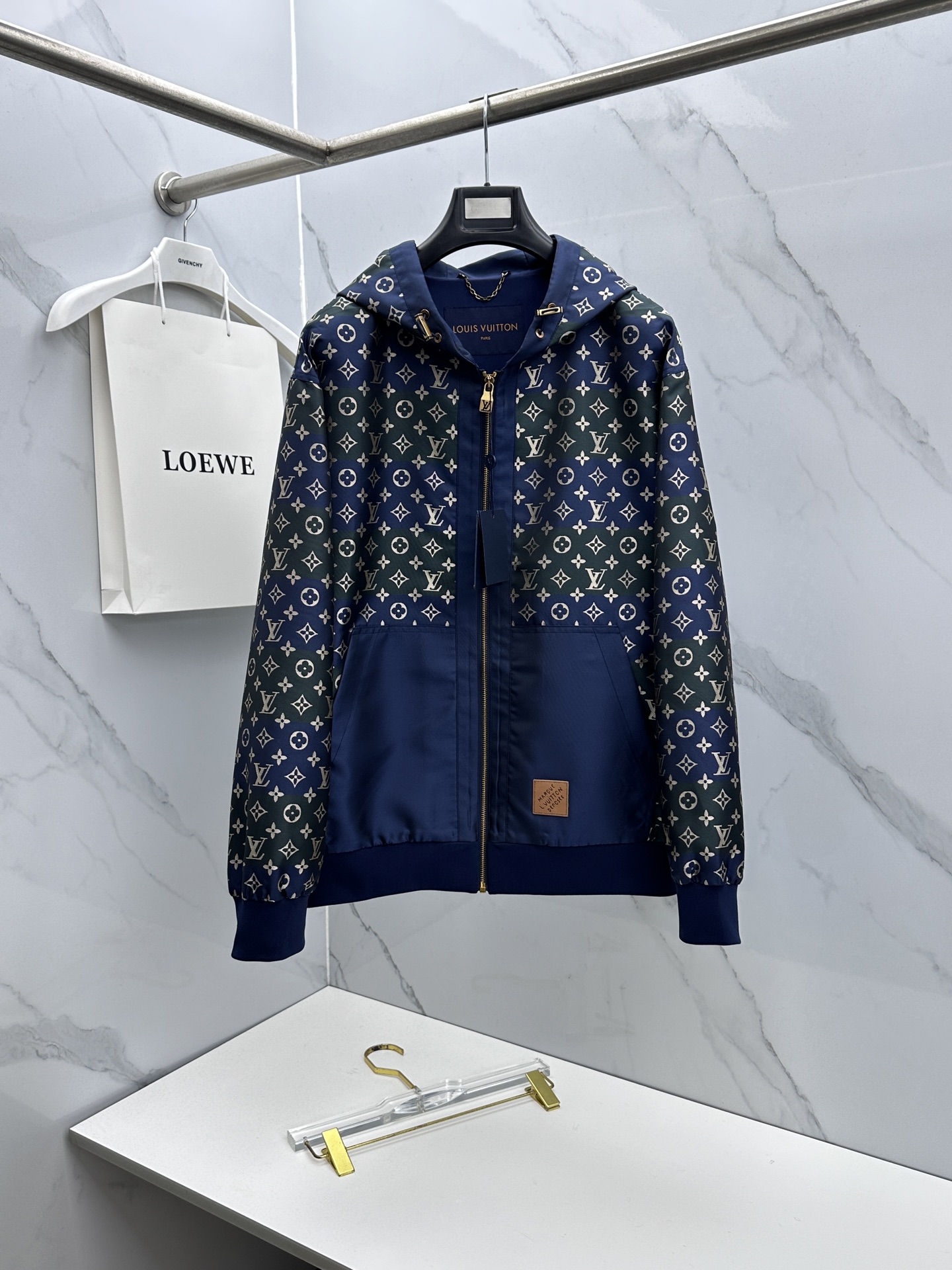 🆕LouisVuitton·路易威登 2026早春休闲系列，最新时尚连帽夹克外套.满印提花，处处细节显工