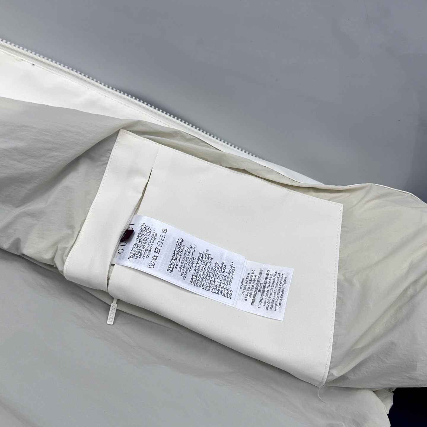 🆕Gucci古驰 2026早春休闲系列，最新时尚立领夹克外套.红绿织带。拼接撞色。高端刺绣，处处细节显工