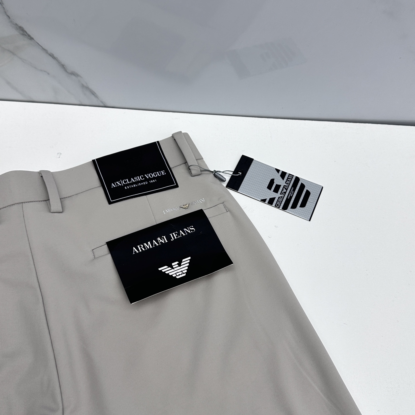 🆕Amani阿玛尼 春夏新品休闲裤西裤，官网同步发售，裤身工艺设计，客供辅料、面料定制，柔软丝滑，代工厂