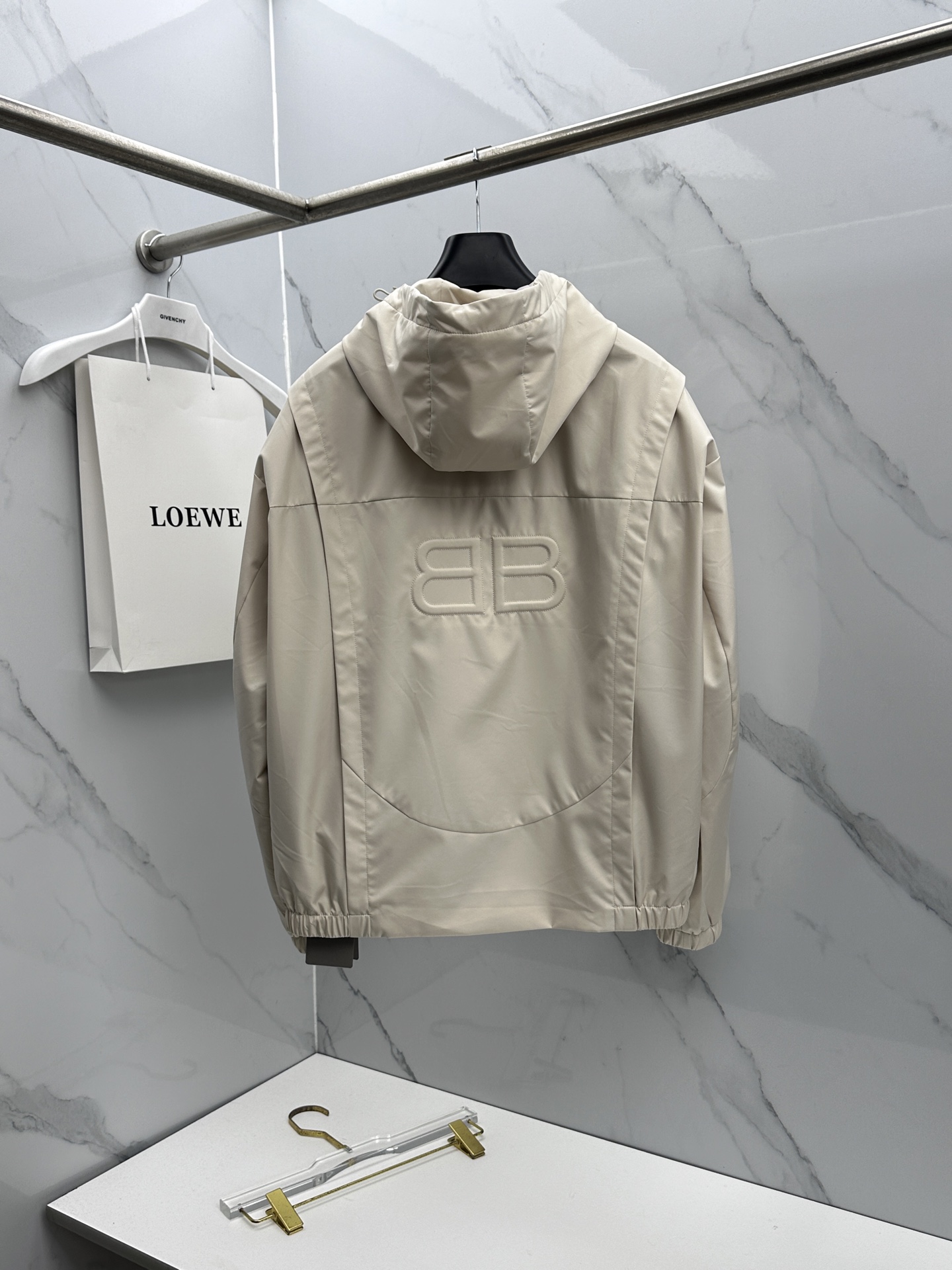 🆕 Balenciaga 巴黎世家 2026ss春季新款连帽夹克外套全高端版本！高定专柜面料辅料，透气舒