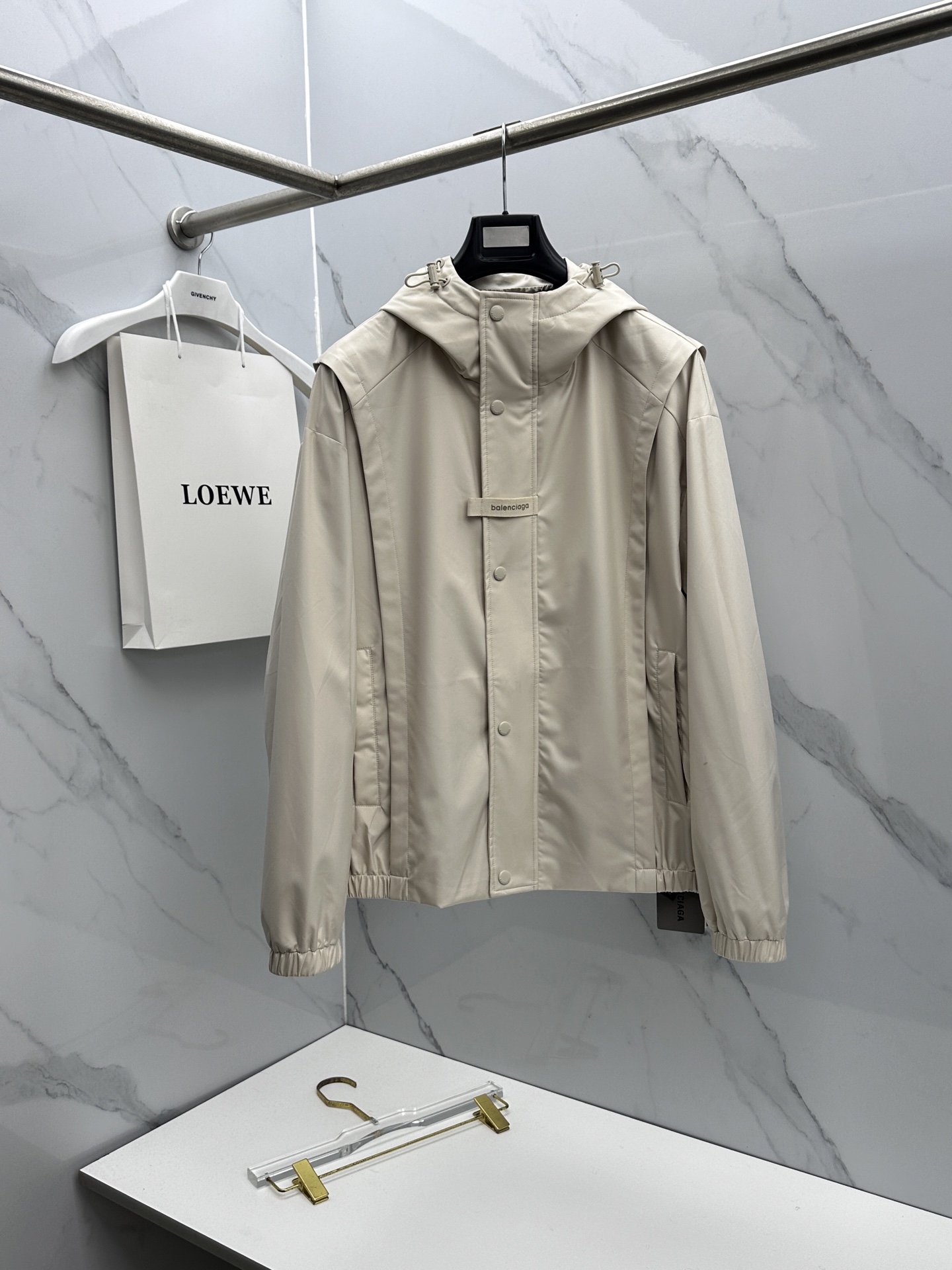 🆕 Balenciaga 巴黎世家 2026ss春季新款连帽夹克外套全高端版本！高定专柜面料辅料，透气舒