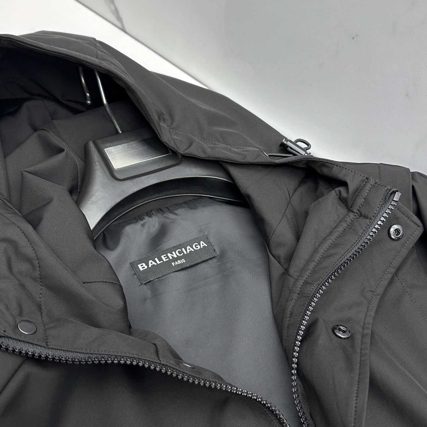 🆕 Balenciaga 巴黎世家 2026ss春季新款连帽夹克外套全高端版本！高定专柜面料辅料，透气舒