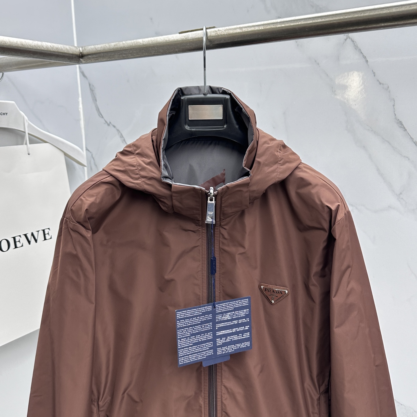 🆕Prada 普拉达 双面穿 2026ss春季新款连帽夹克外套全高端版本！高定专柜面料辅料，透气舒适度高