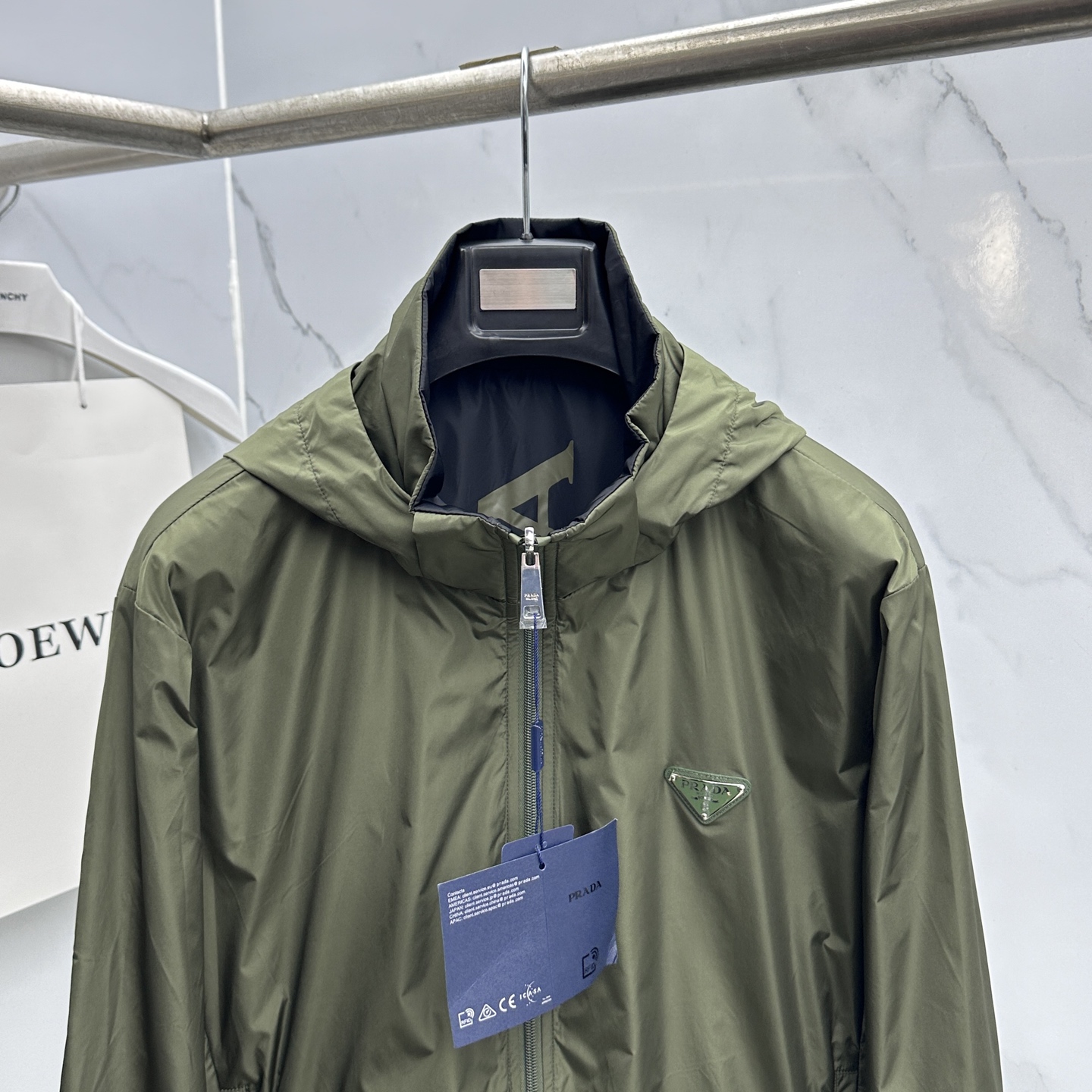 🆕Prada 普拉达 双面穿 2026ss春季新款连帽夹克外套全高端版本！高定专柜面料辅料，透气舒适度高