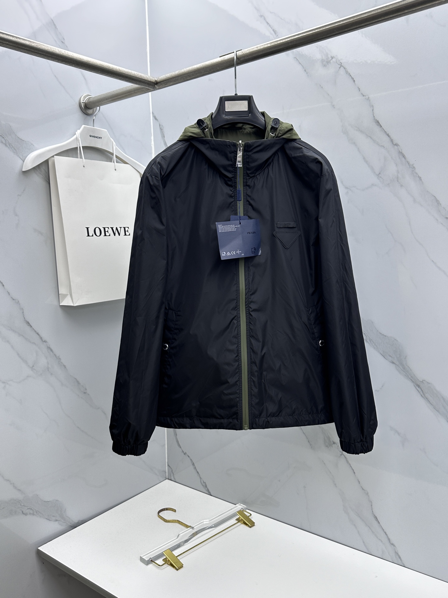 🆕Prada 普拉达 双面穿 2026ss春季新款连帽夹克外套全高端版本！高定专柜面料辅料，透气舒适度高