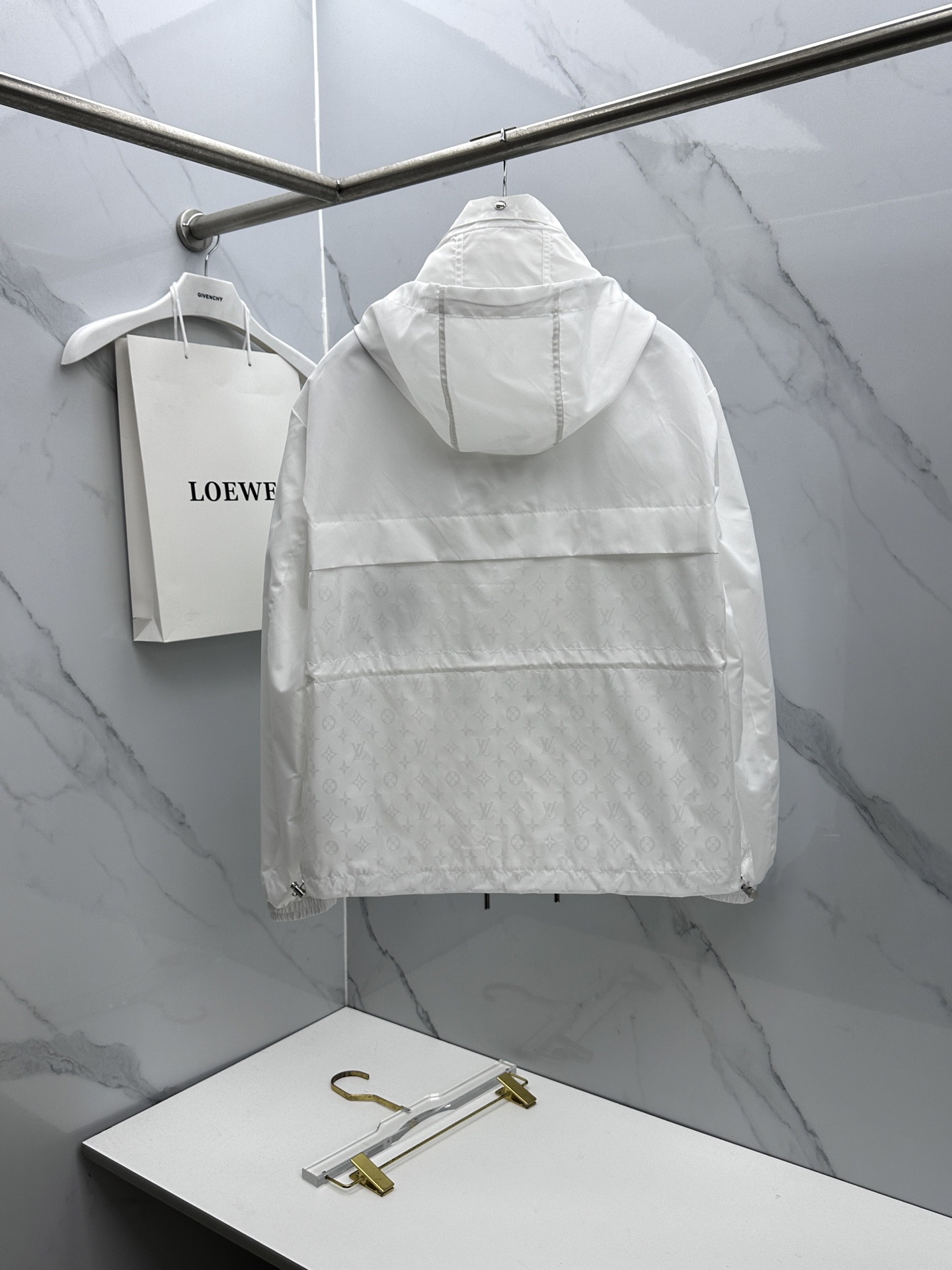 🆕LV 2026ss春季新款夹克外套全高端版本！高定专柜面料辅料，透气舒适度高，细节无可挑剔，做工考究工