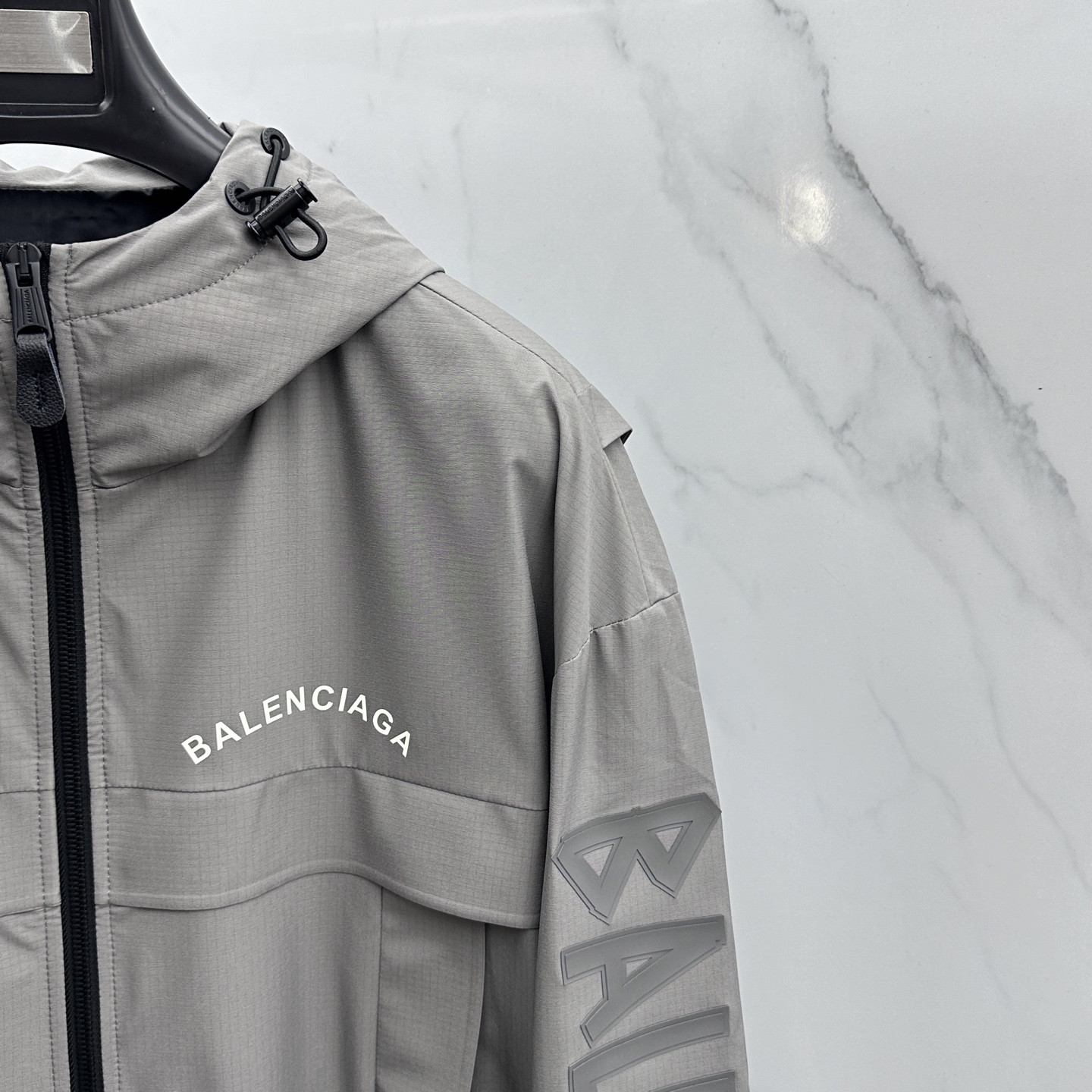 🆕Balenciaga 巴黎世家 2026ss春季新款连帽夹克外套全高端版本！高定专柜面料辅料，透气舒适