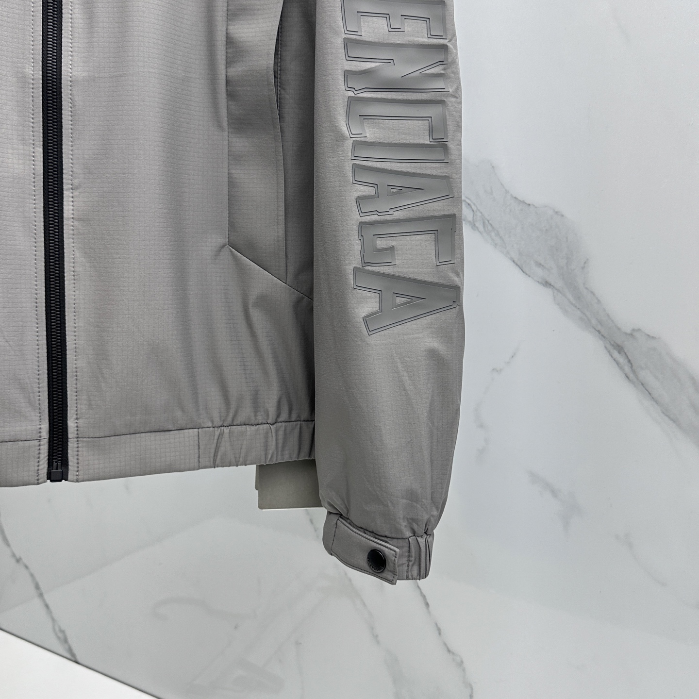 🆕Balenciaga 巴黎世家 2026ss春季新款连帽夹克外套全高端版本！高定专柜面料辅料，透气舒适
