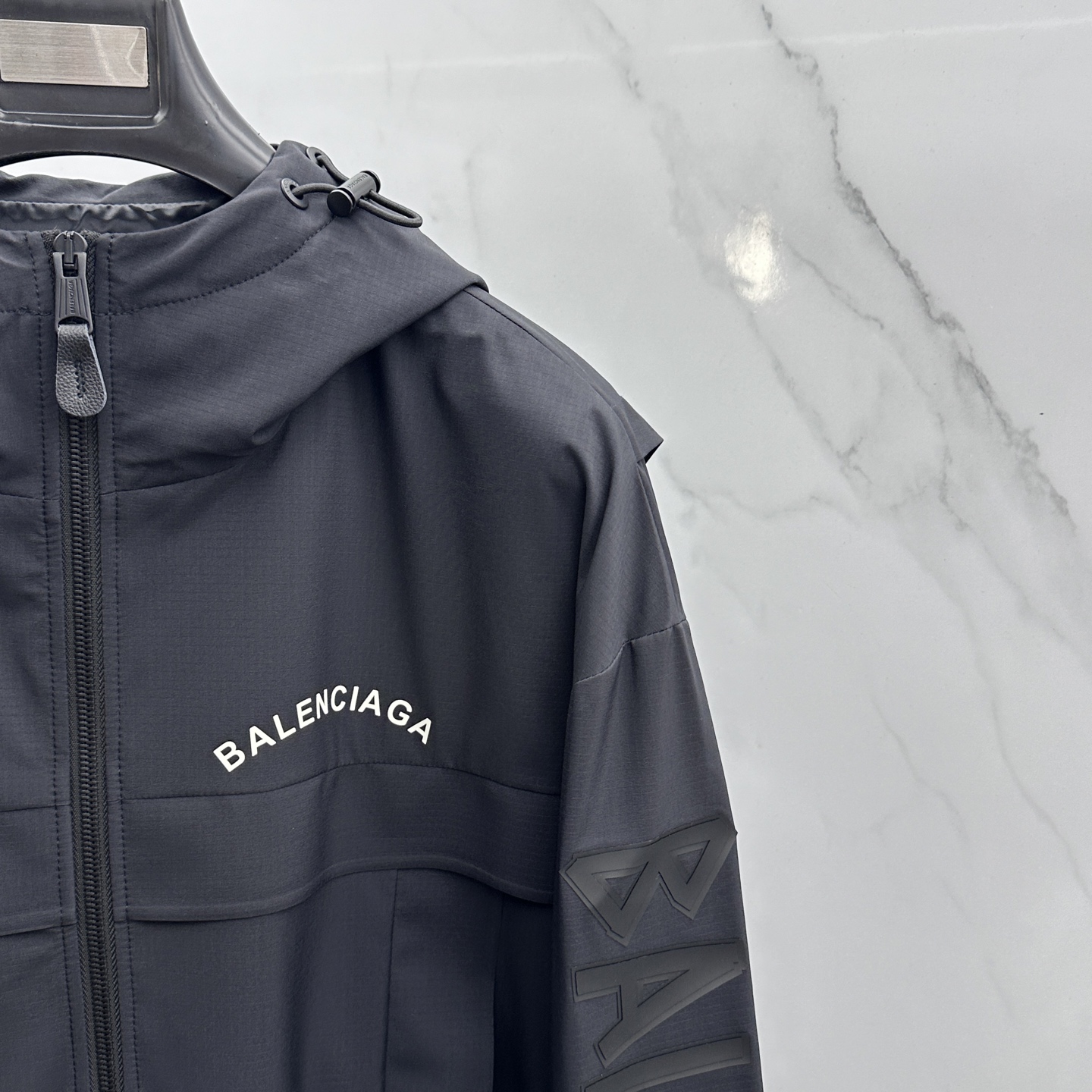 🆕Balenciaga 巴黎世家 2026ss春季新款连帽夹克外套全高端版本！高定专柜面料辅料，透气舒适
