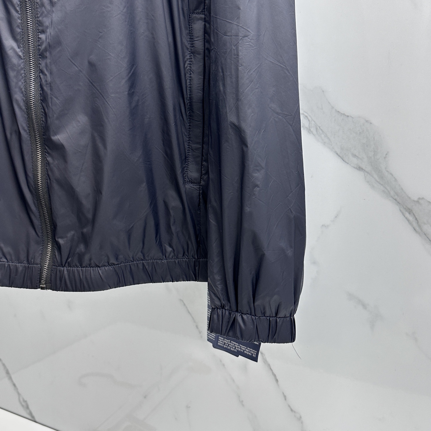 🆕 Prada 普拉达 2026ss春季新款连帽夹克外套全高端版本！高定专柜面料辅料，透气舒适度高，细节