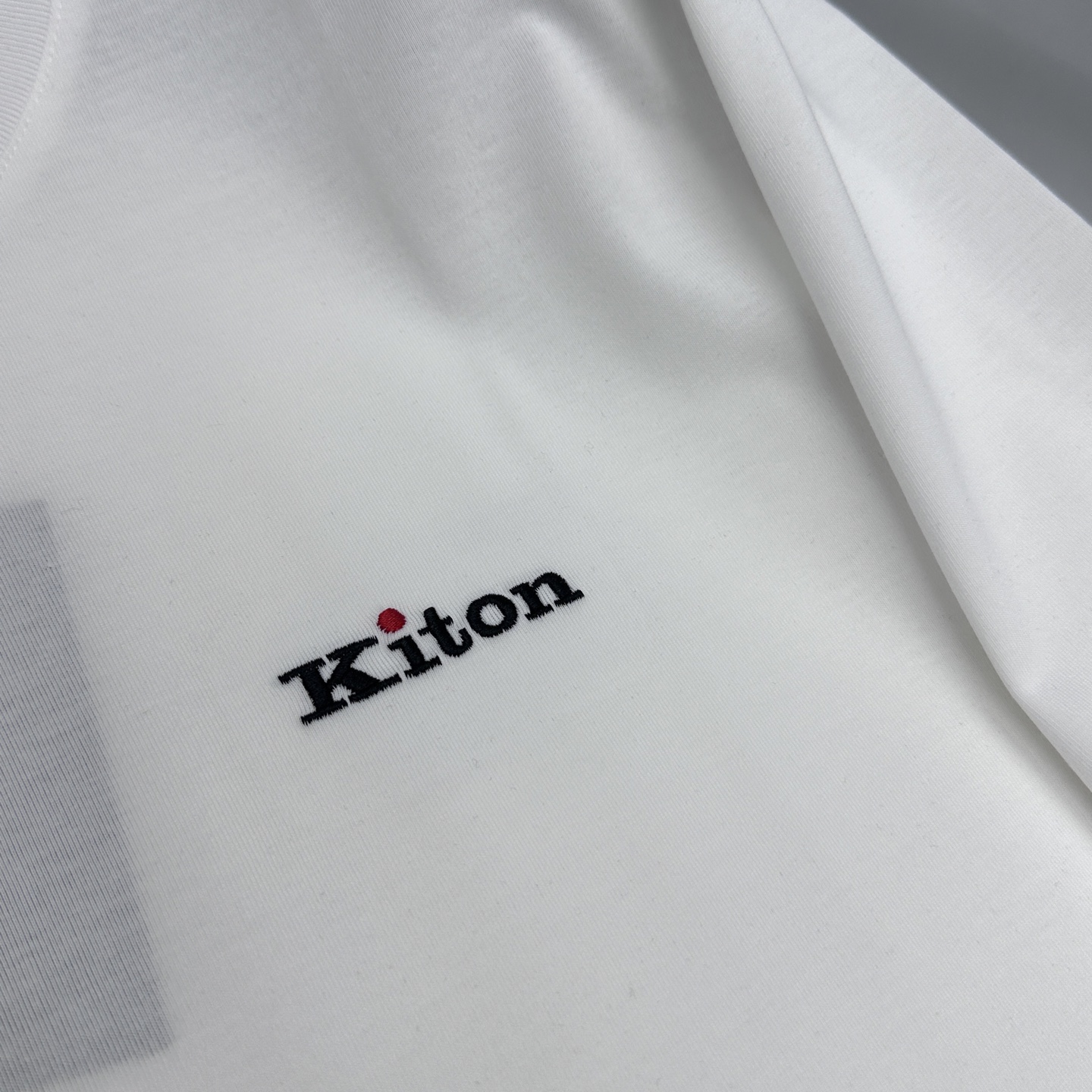 🆕kiton 新款首发专柜最新款短袖圆领T恤 高端订制官网同步 简约日常 胸口小刺绣logo 高端长绒棉