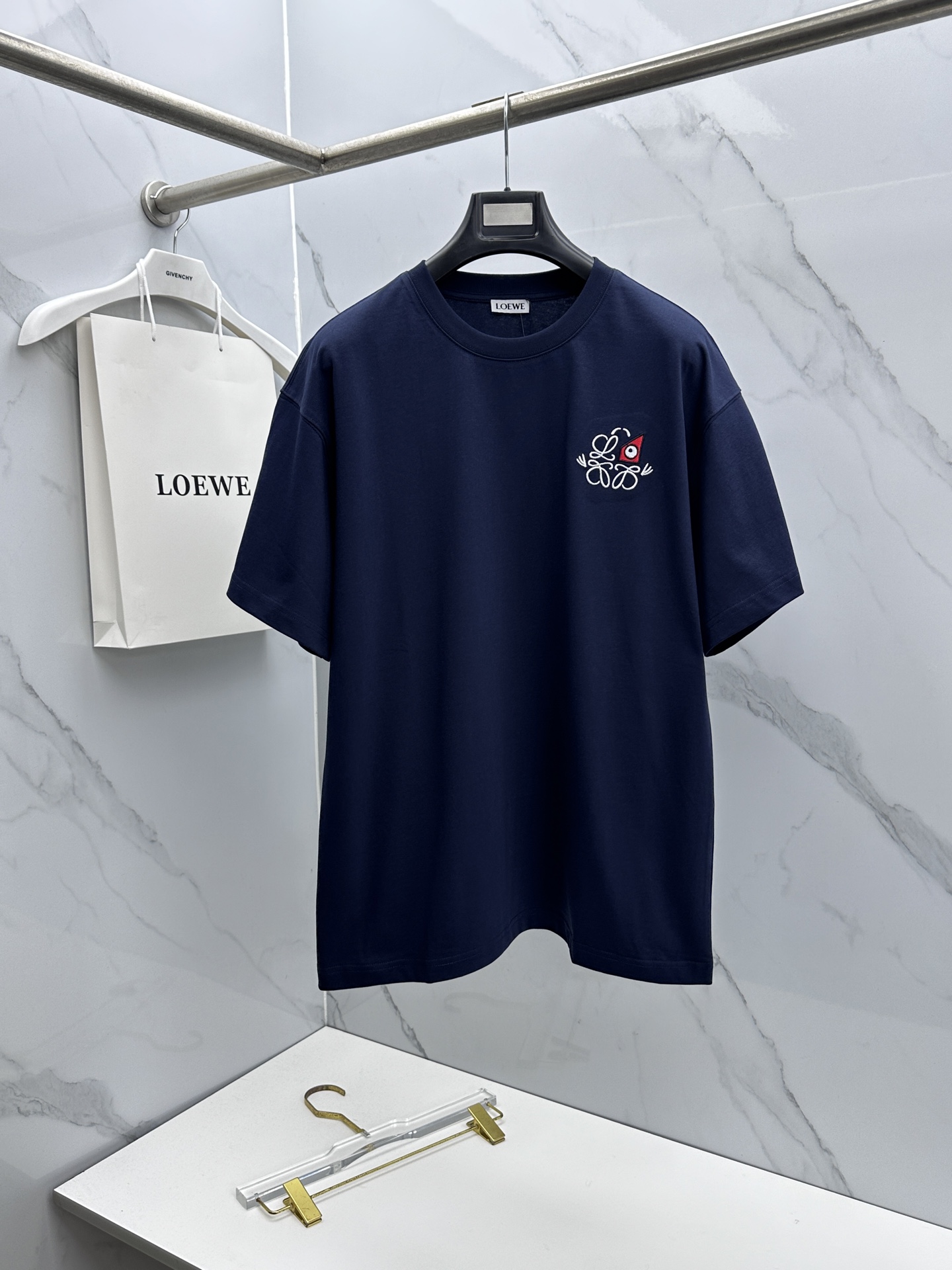 🆕LOEWE罗意威 新款首发专柜最新款短袖圆领T恤 高端订制官网同步 简约日常 胸前logo刺绣 高端长