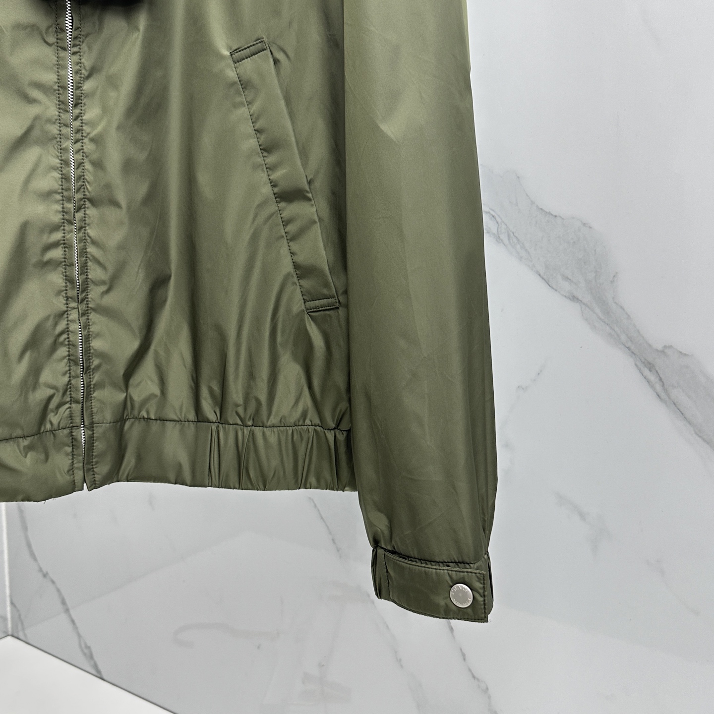 🆕Prada 普拉达 2026ss春季新款翻领夹克外套全高端版本！高定专柜面料辅料，透气舒适度高，细节无