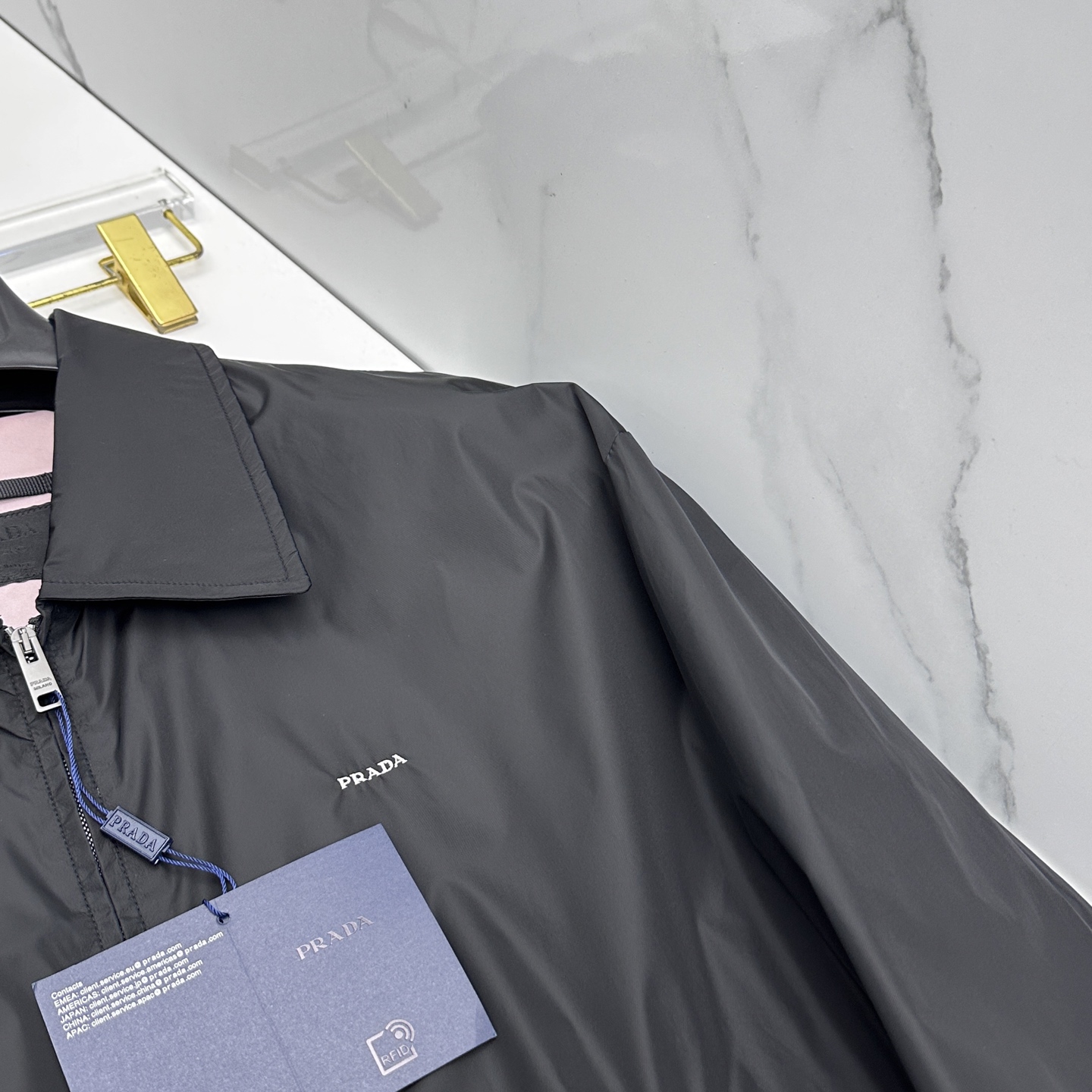 🆕Prada 普拉达 2026ss春季新款翻领夹克外套全高端版本！高定专柜面料辅料，透气舒适度高，细节无