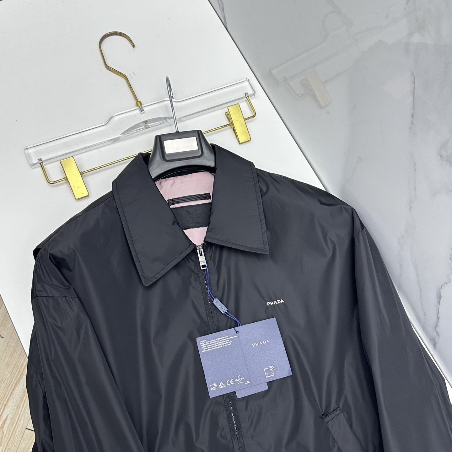 🆕Prada 普拉达 2026ss春季新款翻领夹克外套全高端版本！高定专柜面料辅料，透气舒适度高，细节无