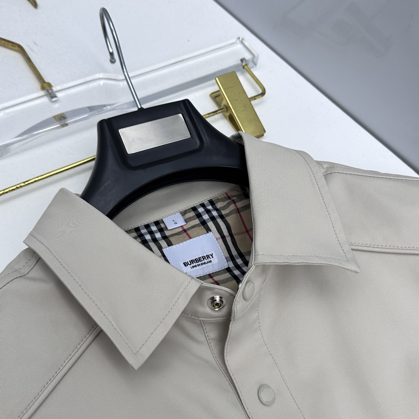 🆕Burberry 巴宝莉2026ss春季新款夹克外套全高端版本！高定专柜面料辅料，透气舒适度高，细节无