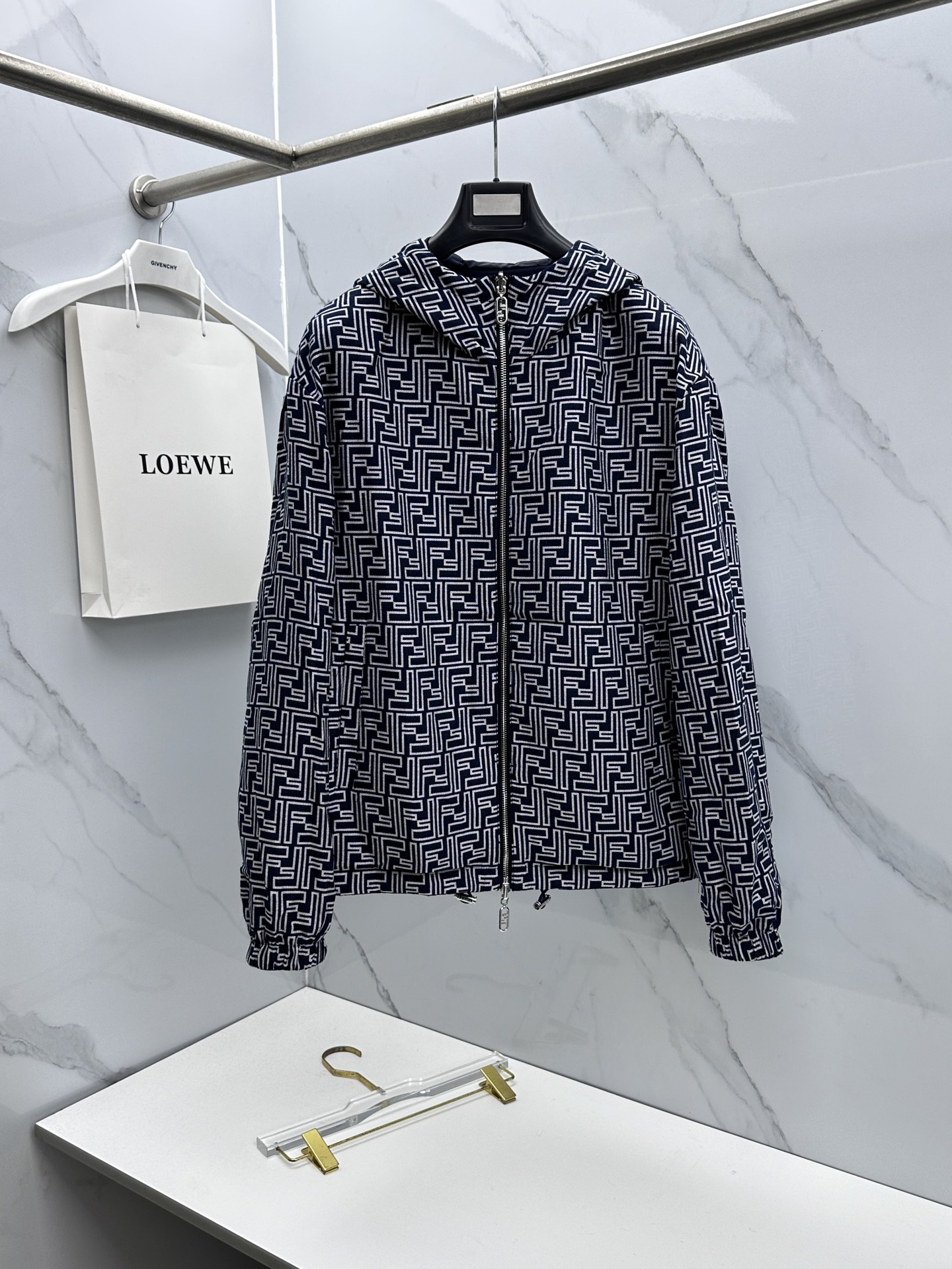 🆕Fendi 芬迪 2026新款连帽夹克春装外套、双面可穿、新款发布、顶级品质>(夹克系列)专柜官网同步