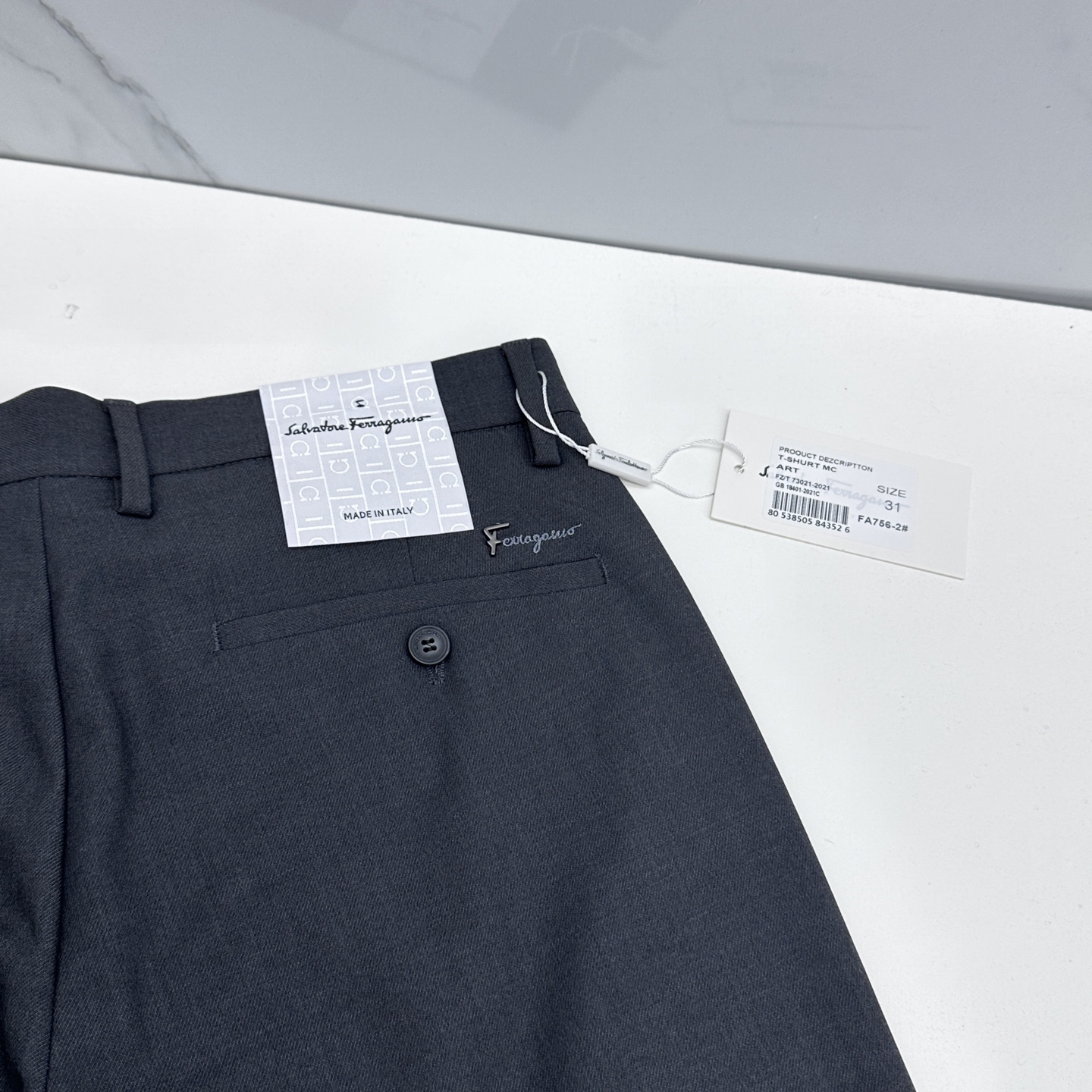 🆕Ferragamo菲拉格慕 26ss春夏新品休闲裤西裤，官网同步发售，裤身工艺设计，进口客供辅料、面料