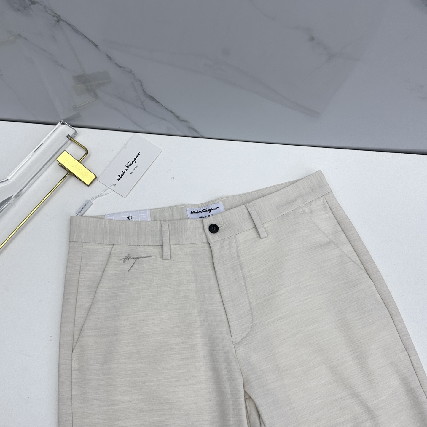 🆕Ferragamo菲拉格慕 26ss春夏新品休闲裤西裤，官网同步发售，裤身工艺设计，进口客供辅料、面料