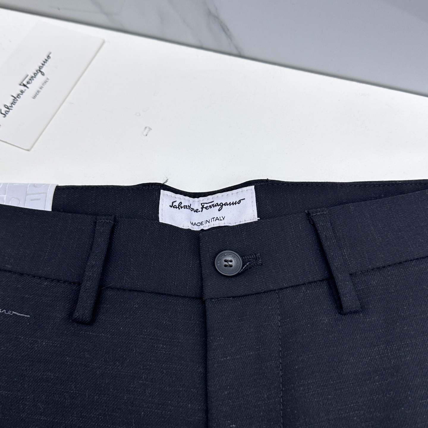🆕Ferragamo菲拉格慕 26ss春夏新品休闲裤西裤，官网同步发售，裤身工艺设计，进口客供辅料、面料