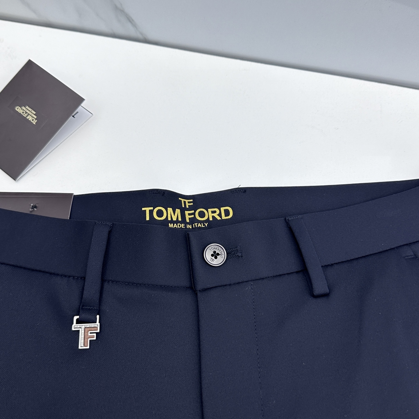🆕TOM FORD 26ss春夏新品休闲裤西裤，官网同步，裤身工艺设计，高定面料，丝滑不贴身，透气性能佳